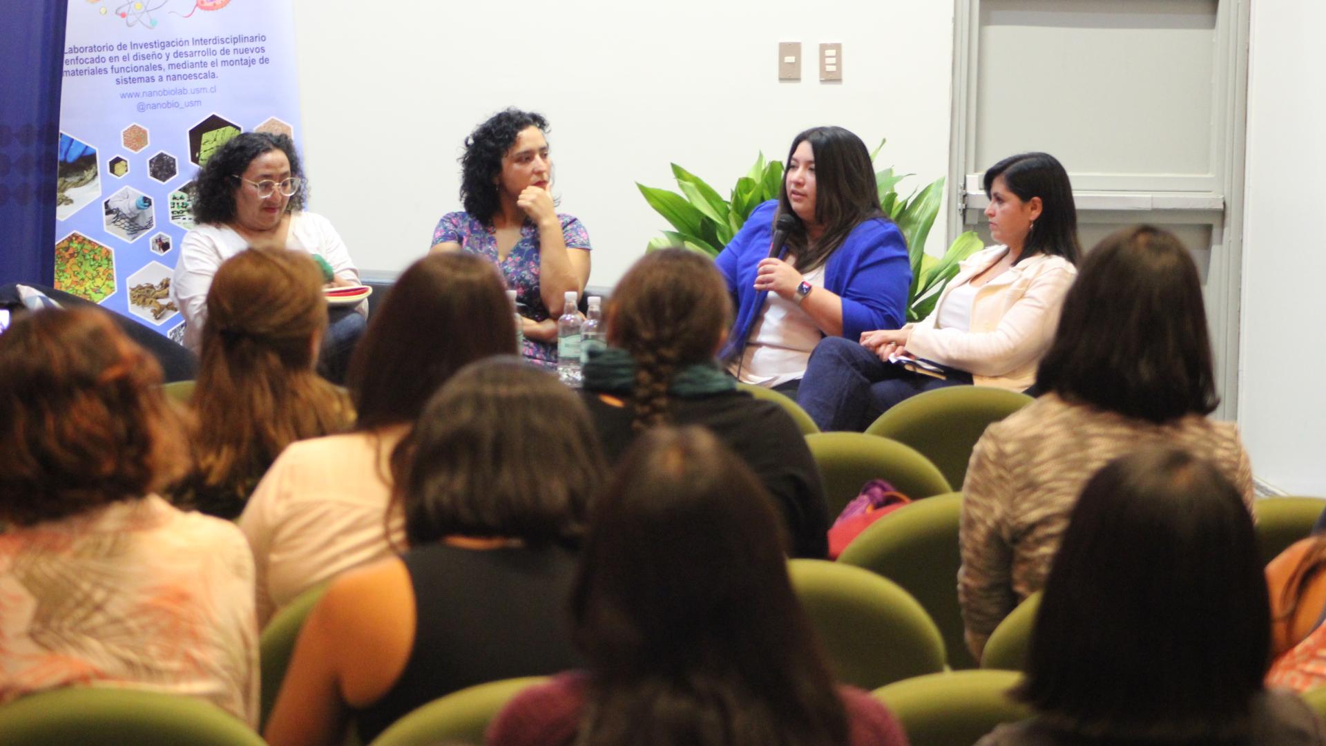 dia de la mujer conversatorio