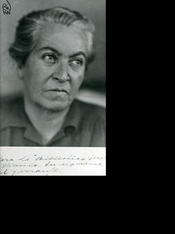 Fotografía de Gabriela Mistral